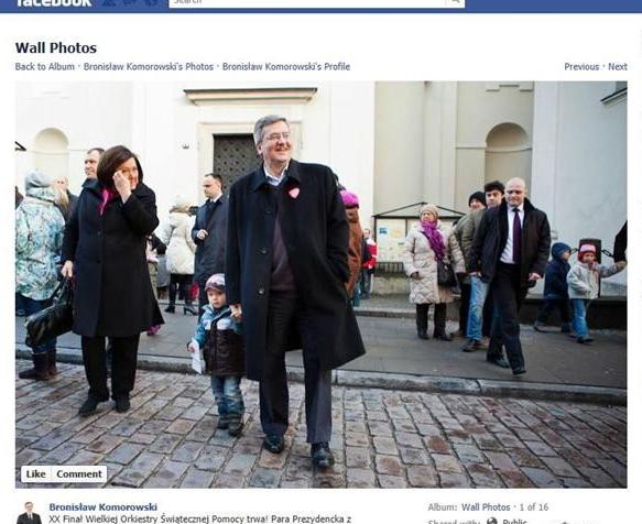 Prezydent Komorowski chwali się na FB, że dał na WOŚP