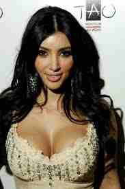 Kim Kardashian zatakowana przez grupę mężczyzn!