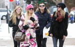 Zobacz, co Paris Hilton robi w święta!