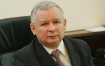Jarosław Kaczyński adoptował psa ze schroniska!
